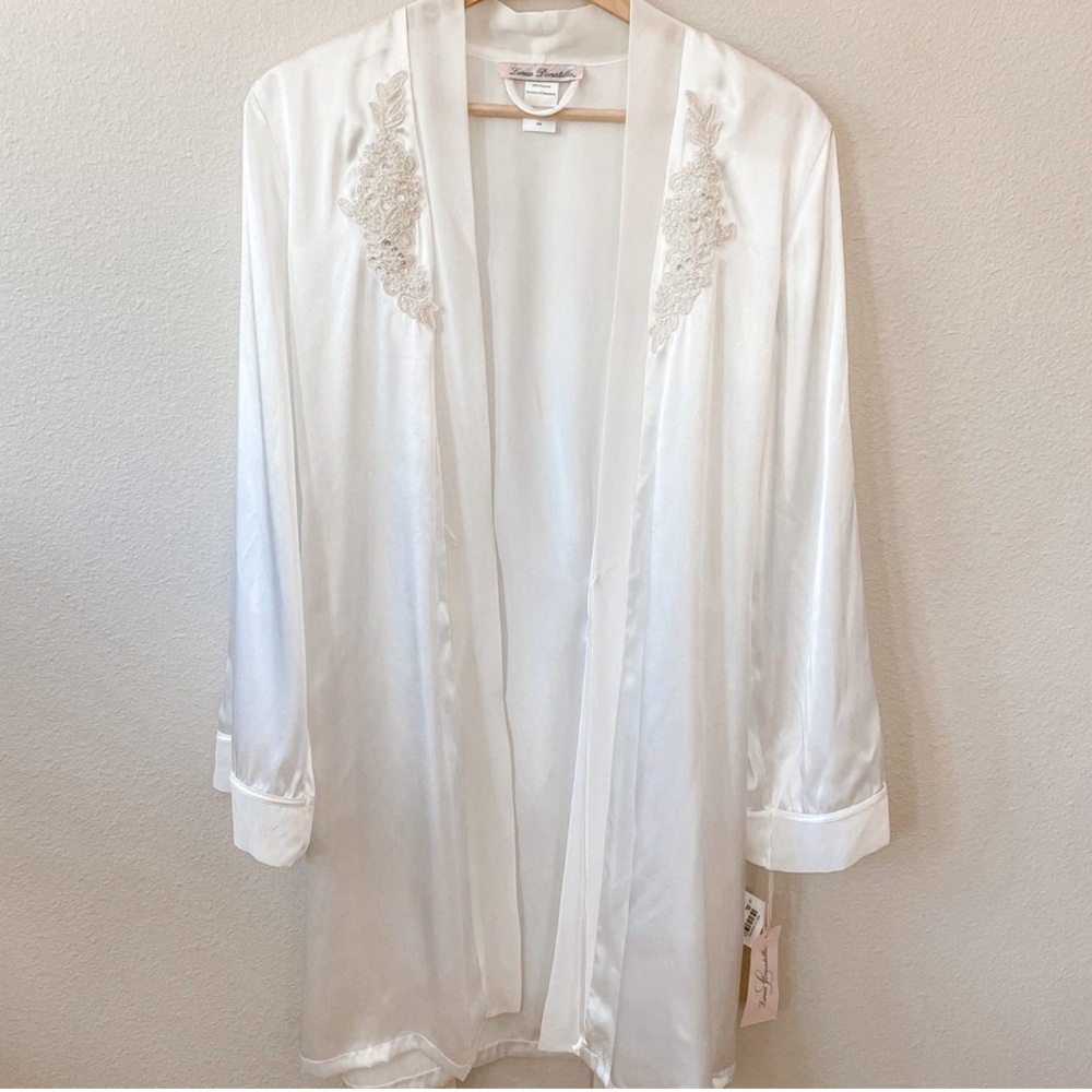 Linea Donatella Robe and matching chemise slip new